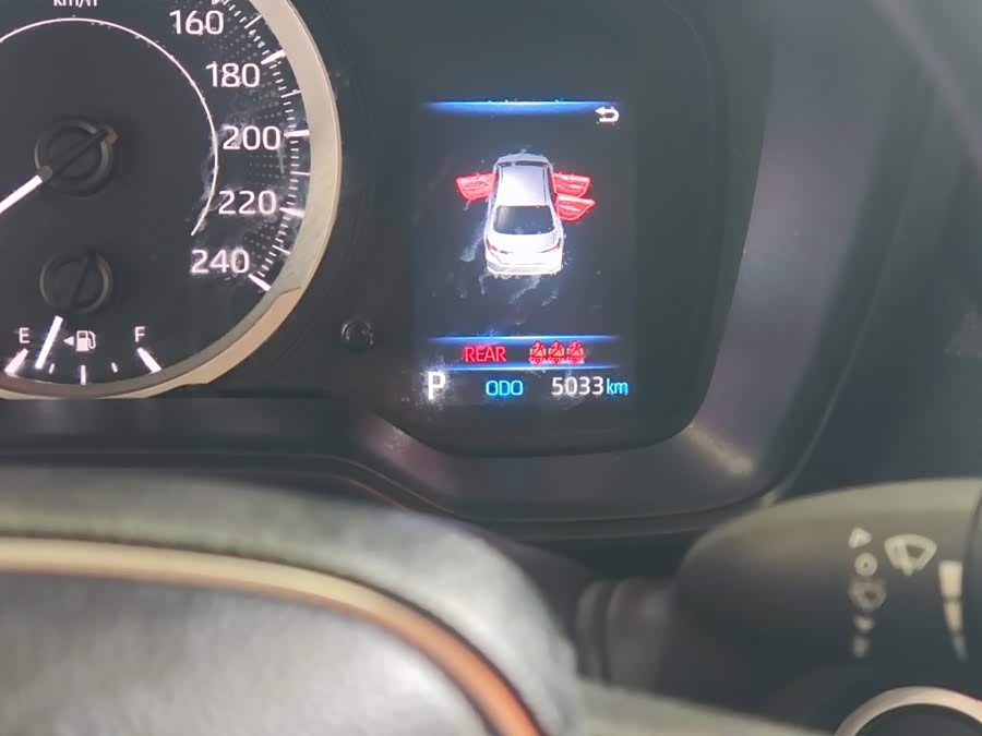 Toyota Corolla 2023, фото 14