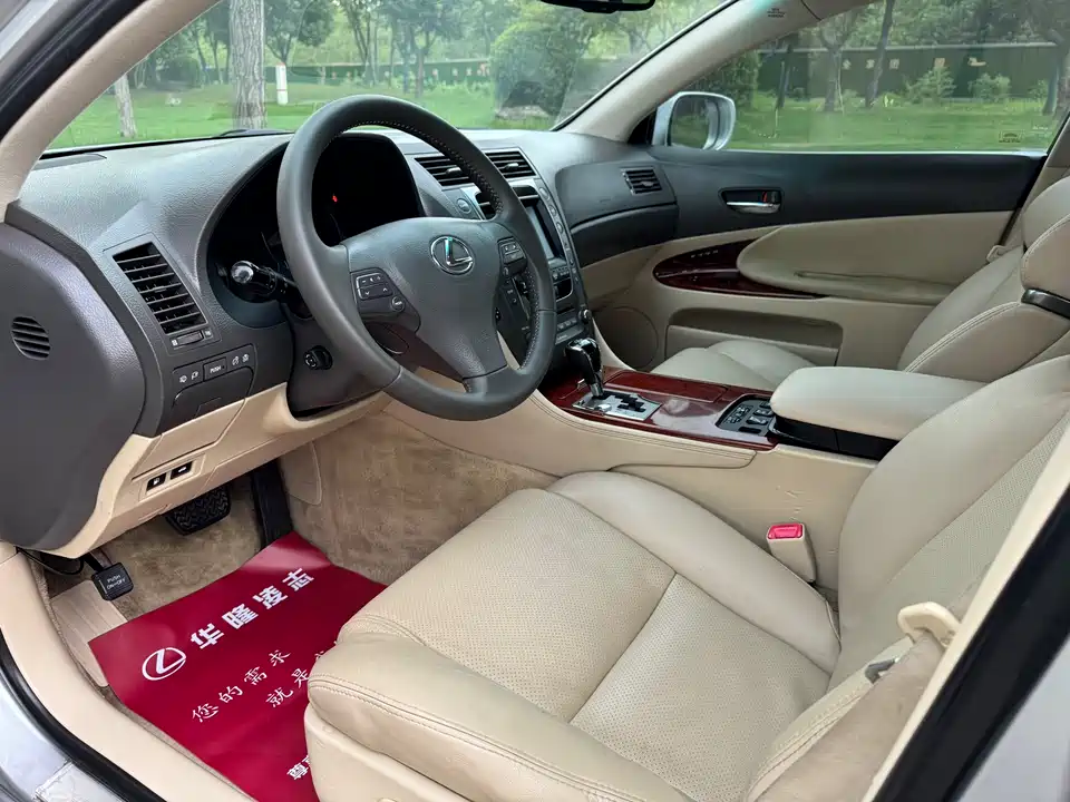 Lexus GS