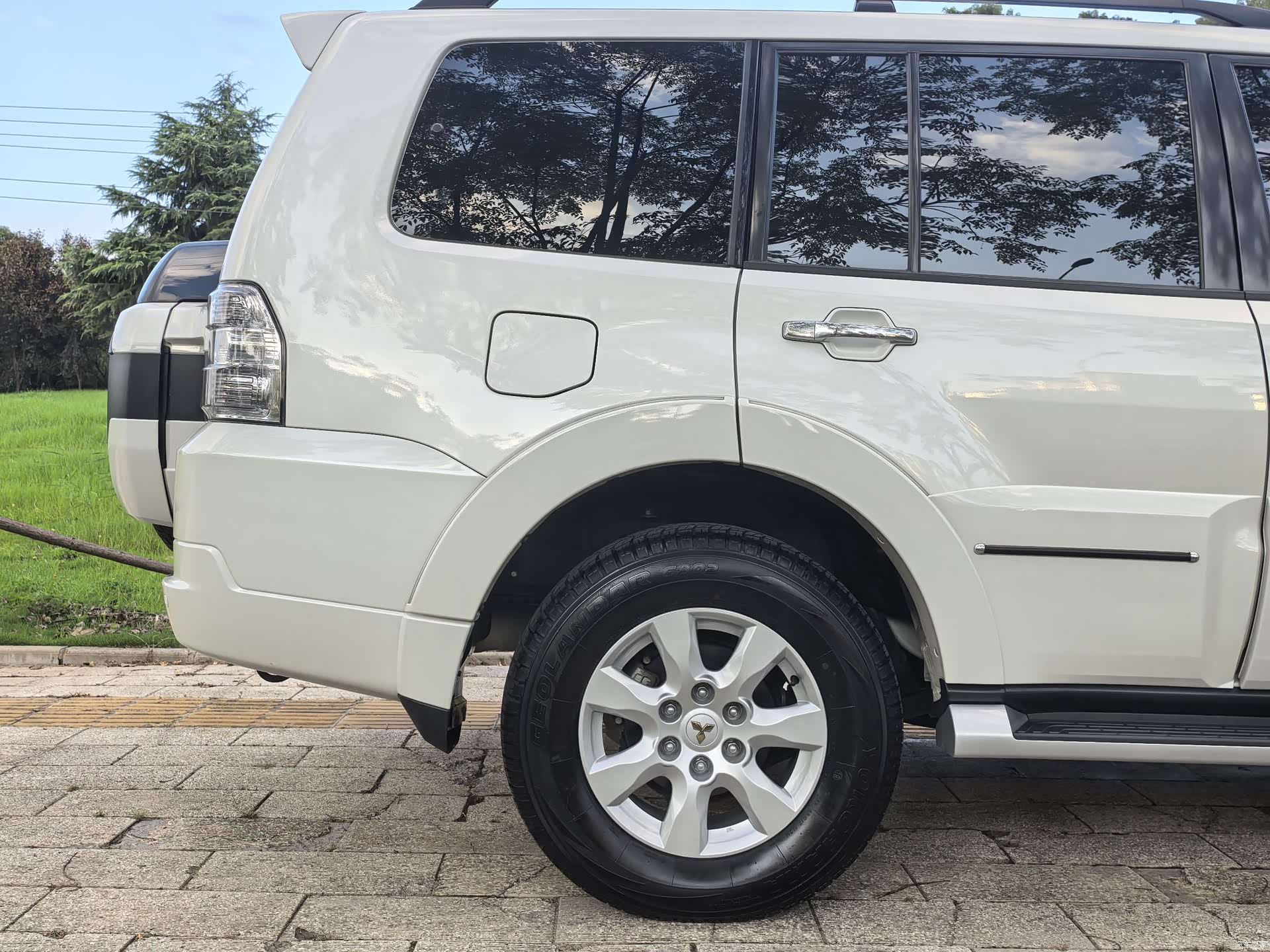 Mitsubishi Pajero, 2025 19
