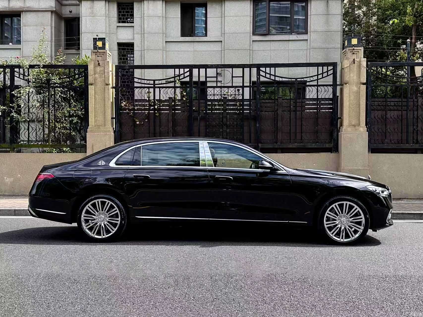 Maybach S-Class, 2022 3