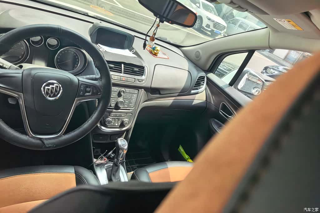 Buick Encore, 2015 12