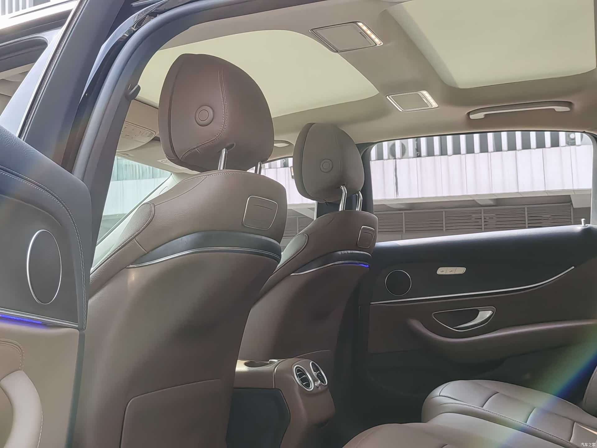 Mercedes-Benz E-Class, 2018 10