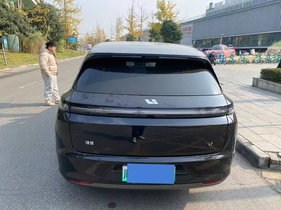 Li Auto Ideal L7