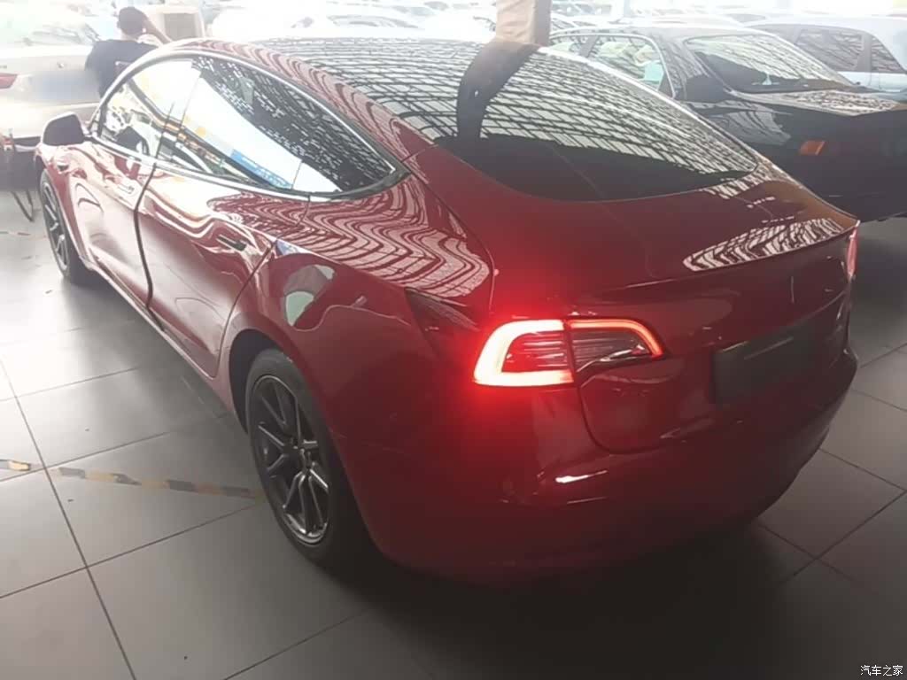 Tesla Model 3, 2020 все фото