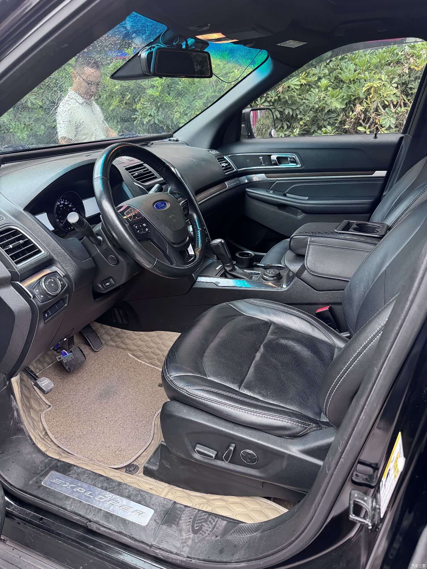 Ford Explorer, 2017 7