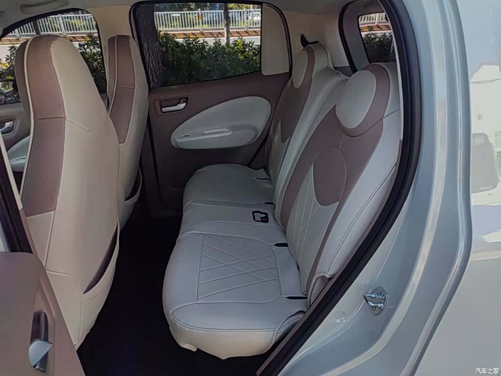 Wuling MINIEV, 2025 17