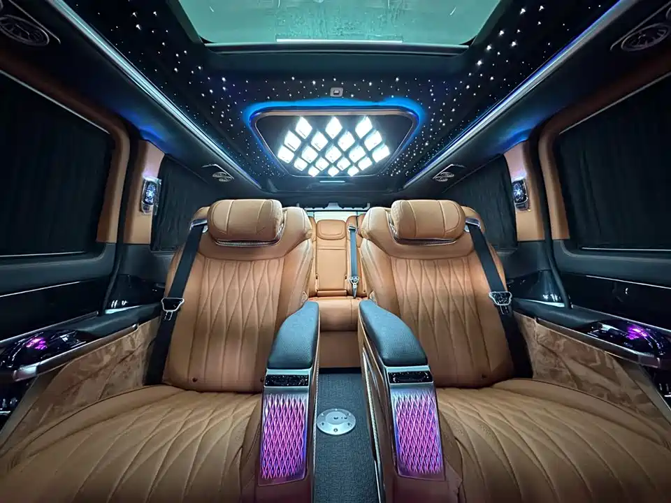 Mercedes-Benz V-class
