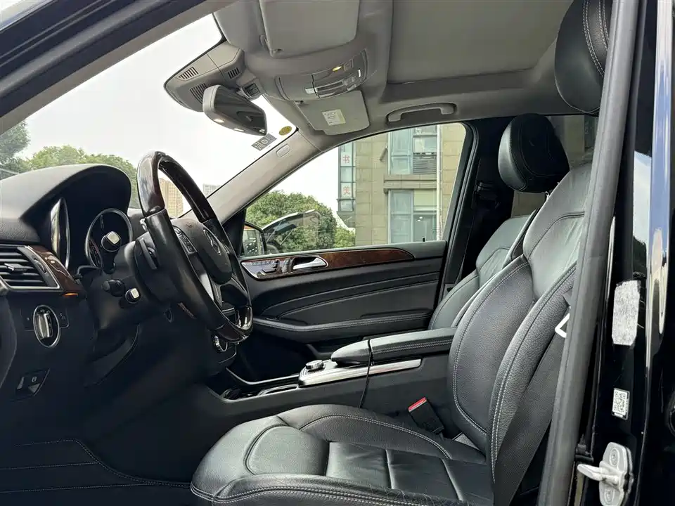 Mercedes-Benz M class Mercedes-Benz M class