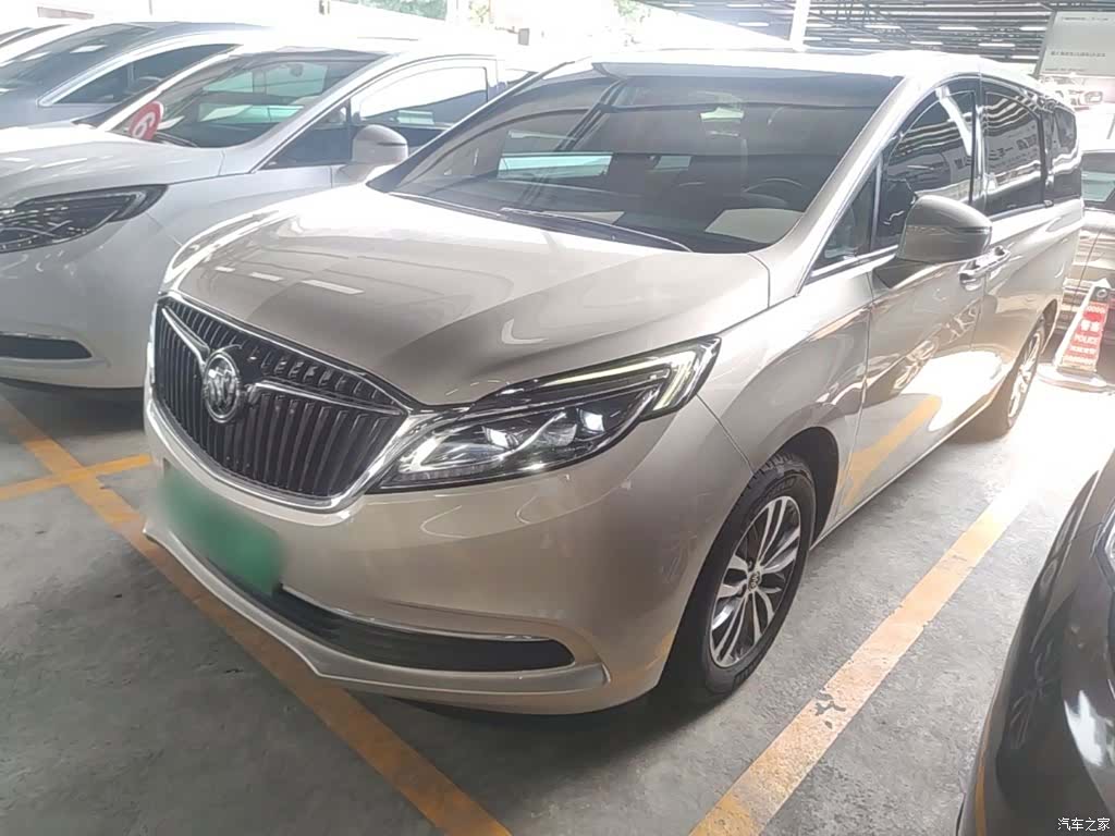 Buick GL8, 2018 1