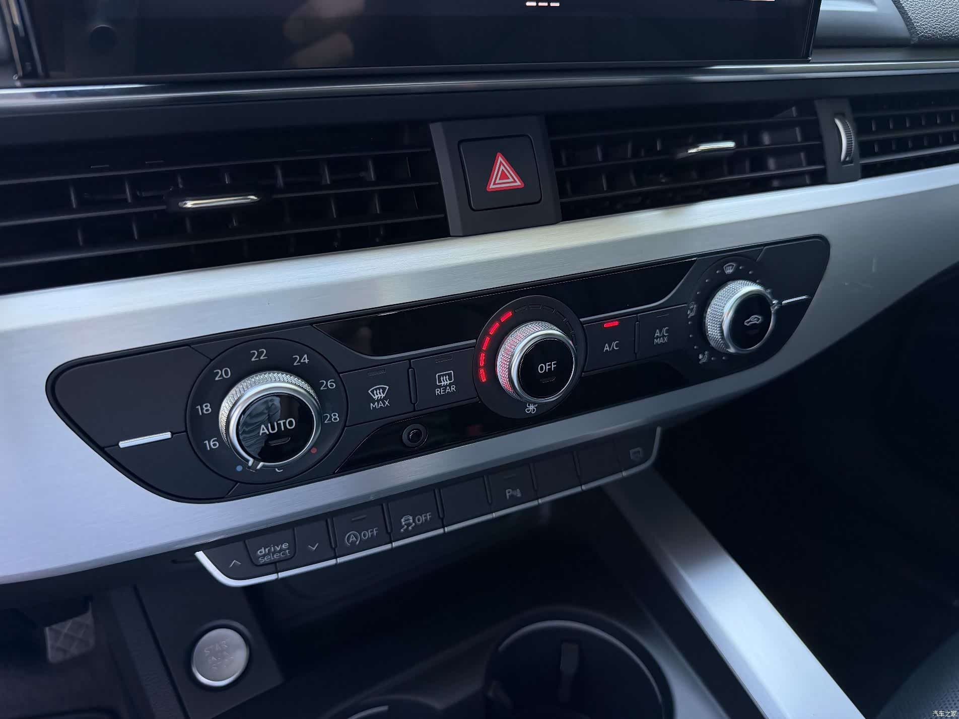 Audi A4L, 2020 8