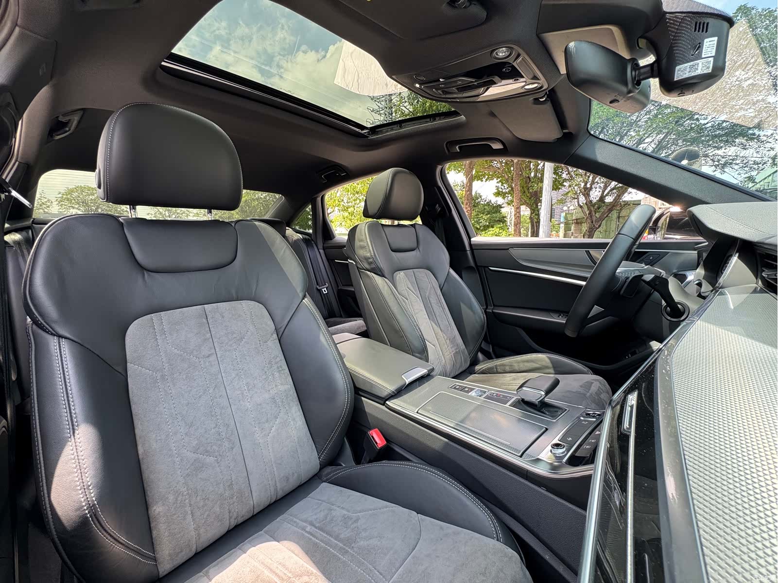 Audi A6L, 2021 10