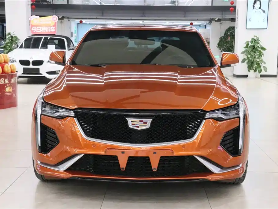 Cadillac CT4