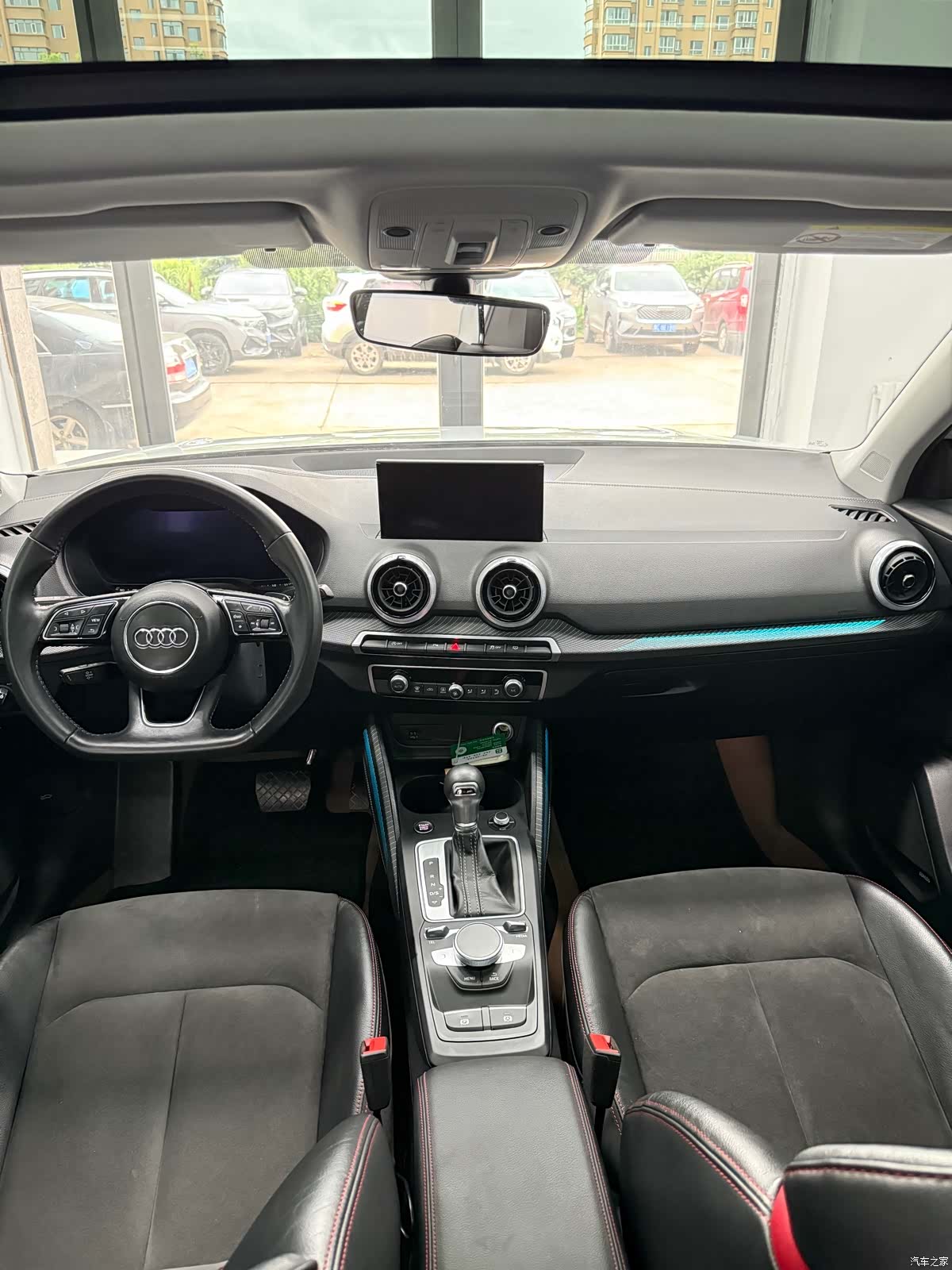 Audi Q2L, 2022 18