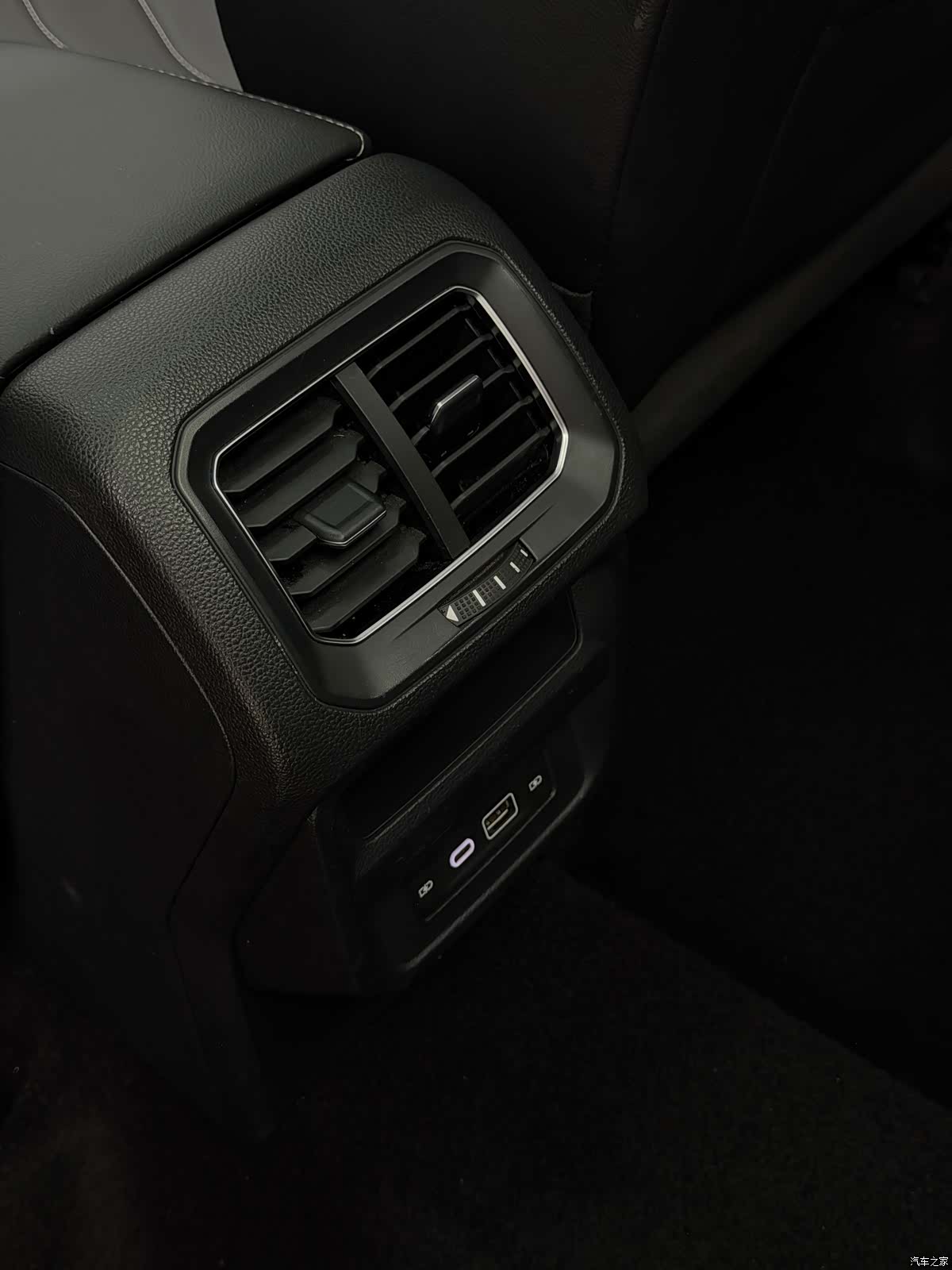 Volkswagen Tiguan L, 2025 28