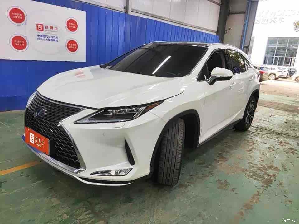 Lexus RX, 2022 2