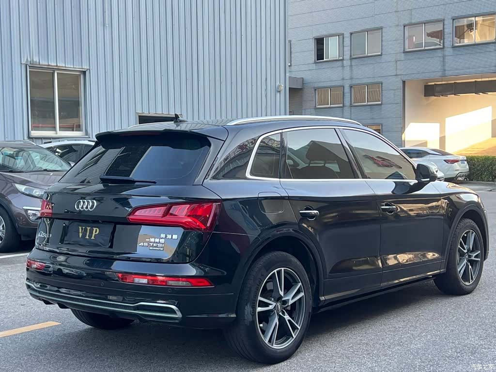 Audi Q5L, 2019 8
