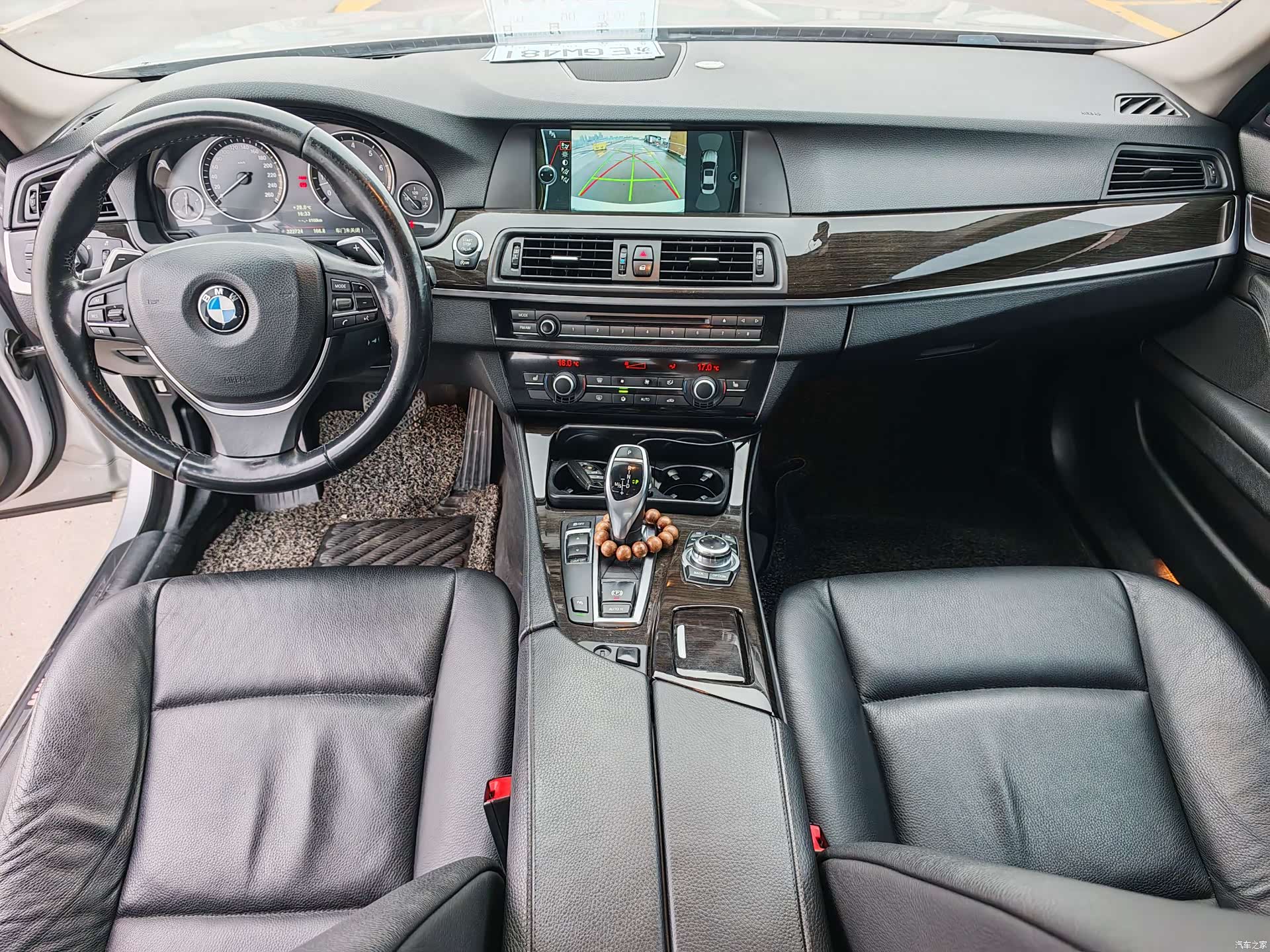 BMW 5 Series, 2012 11