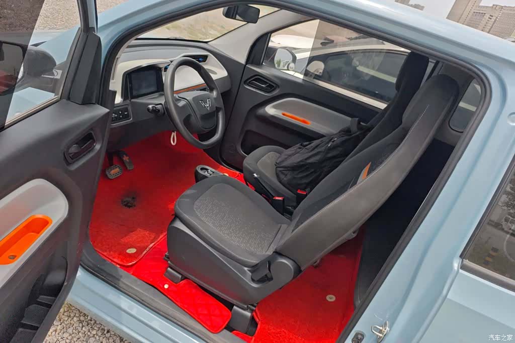 Wuling MINIEV, 2020 9