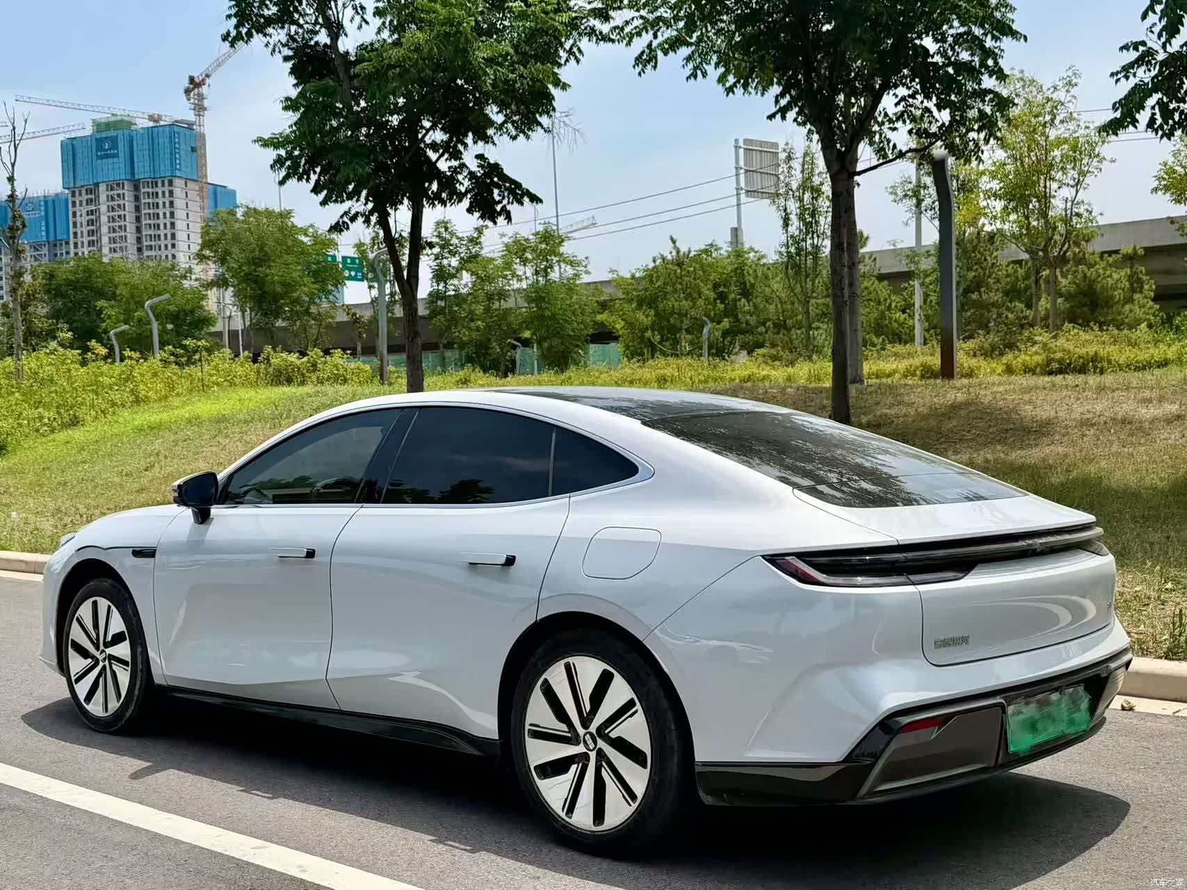 Geely E8, 2024 8