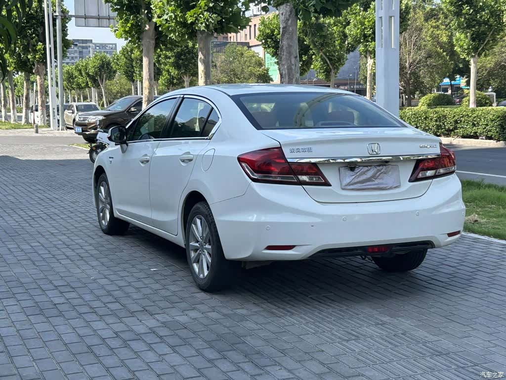 Honda Civic, 2015 24