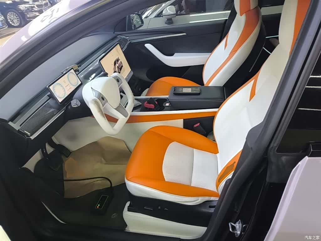 Tesla Model Y, 2022 14