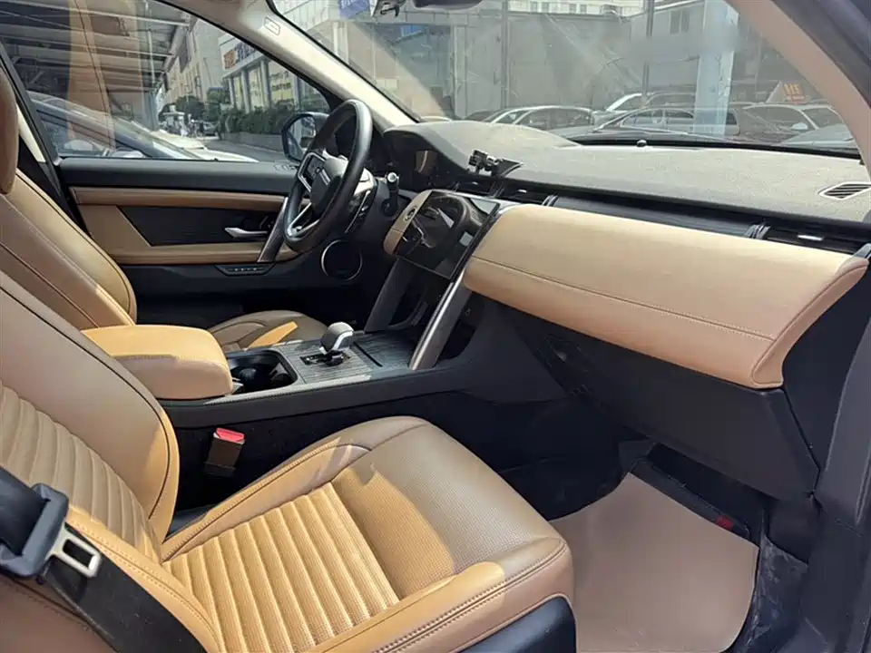 Land Rover Discover sports
