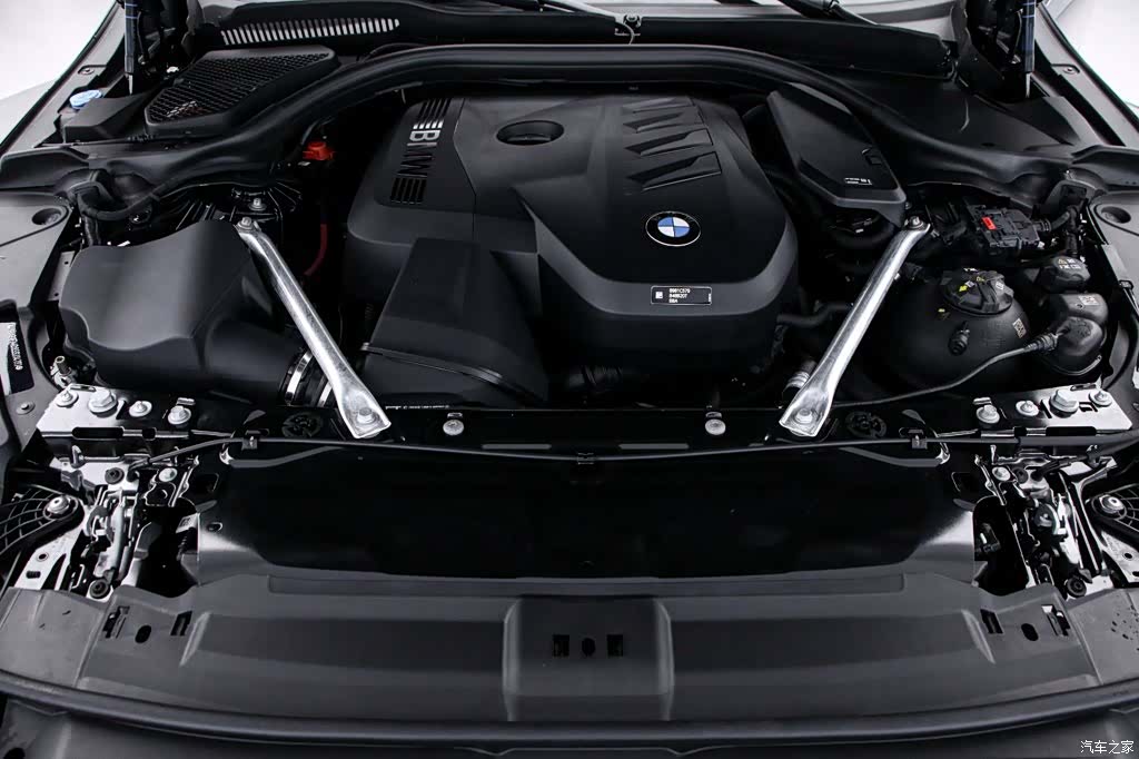 BMW 5 Series, 2025 17