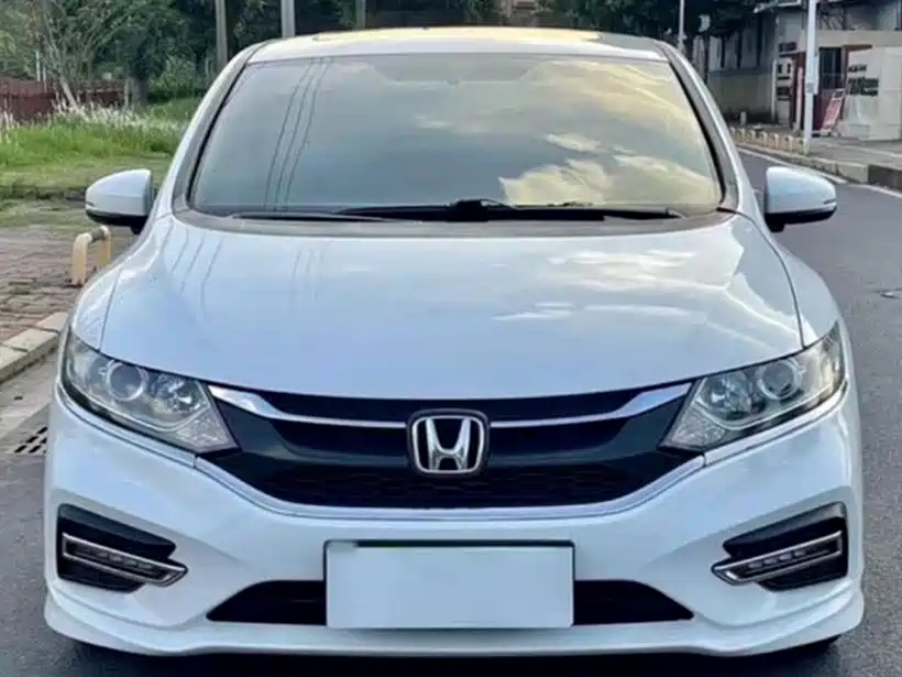 Honda Jade
