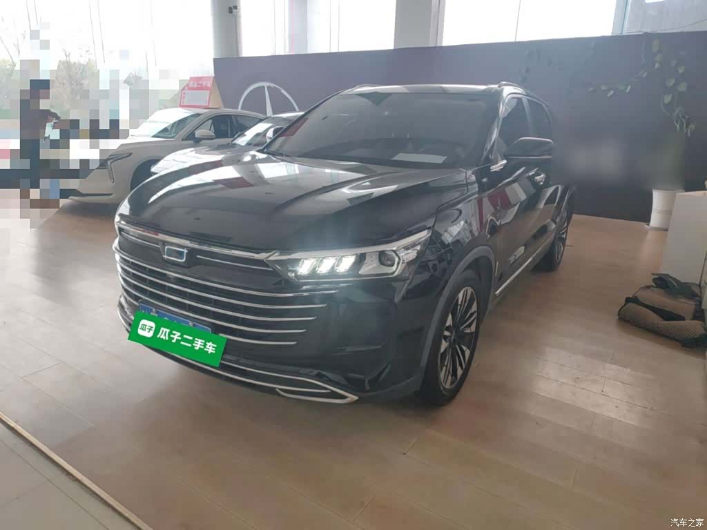 Bestune T77, 2023 2