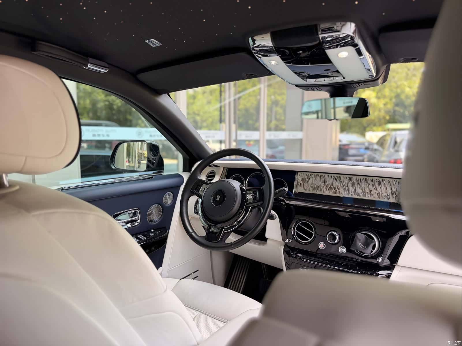 Rolls-Royce Phantom, 2020 23