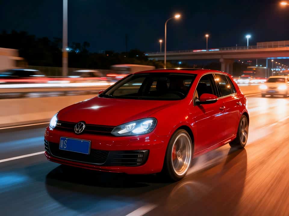 Volkswagen Golf GTI