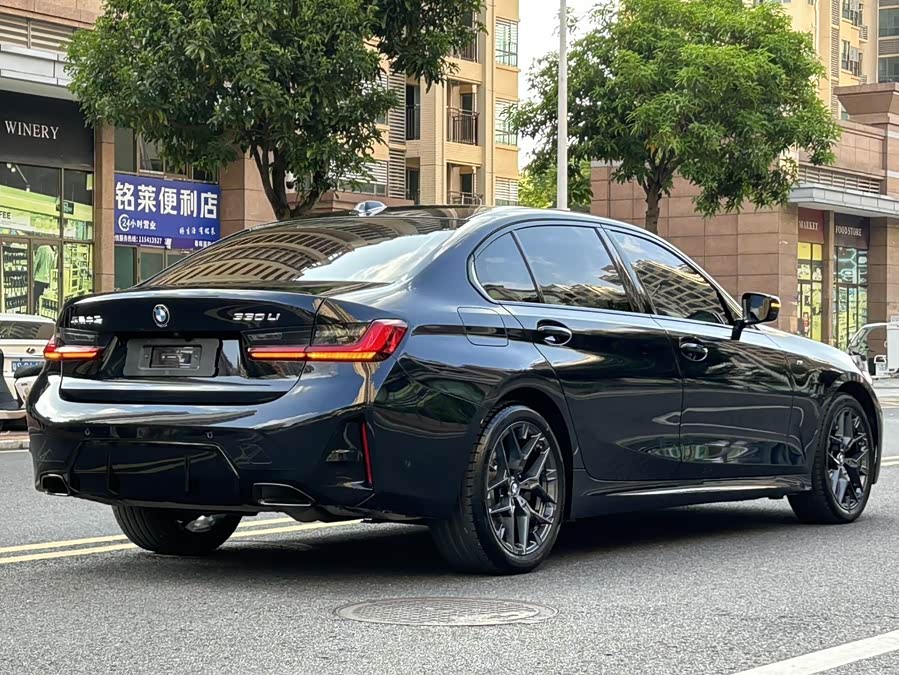 BMW 3 Series 2025, фото 4