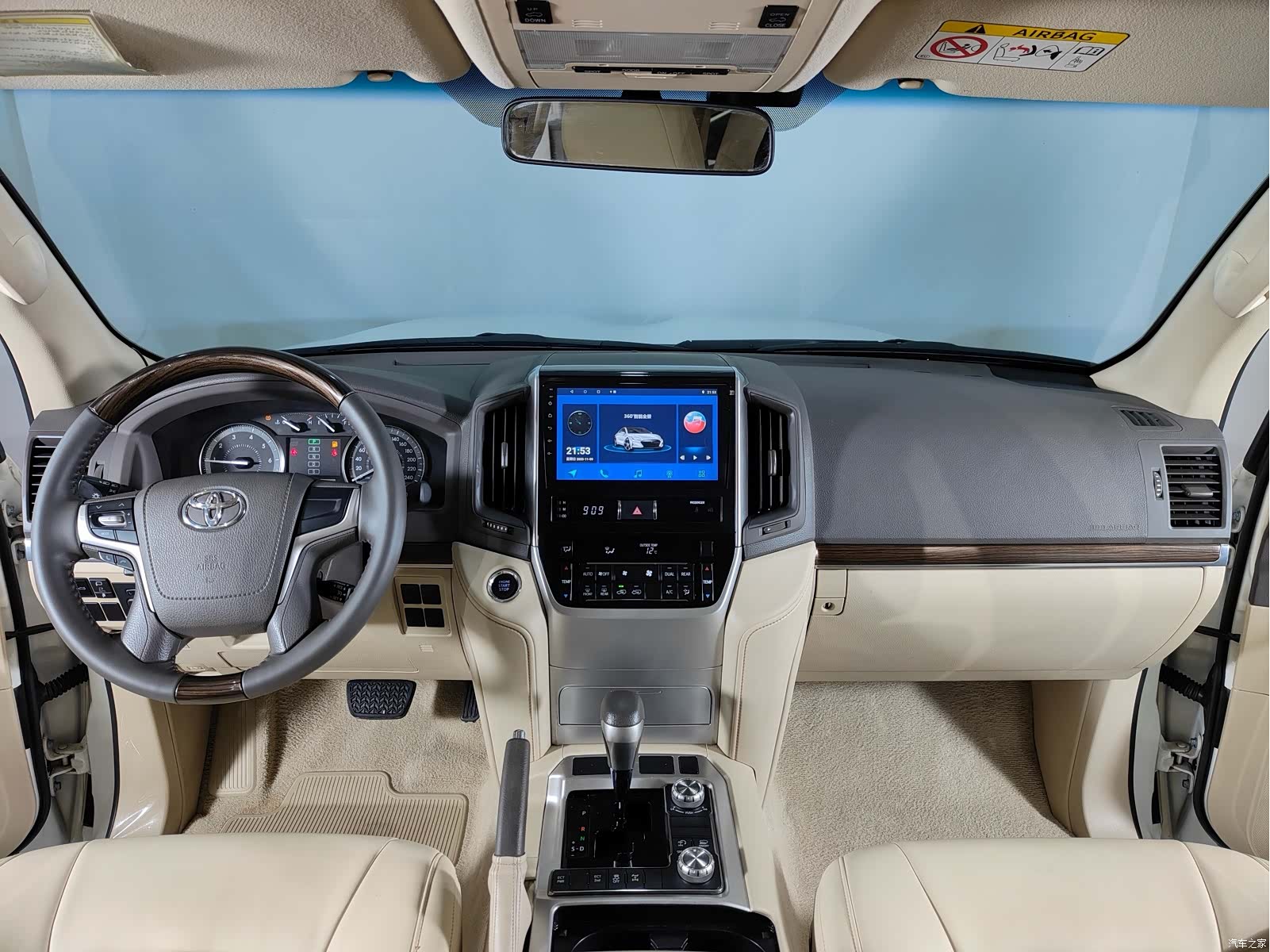 Toyota Land Cruiser, 2020 8