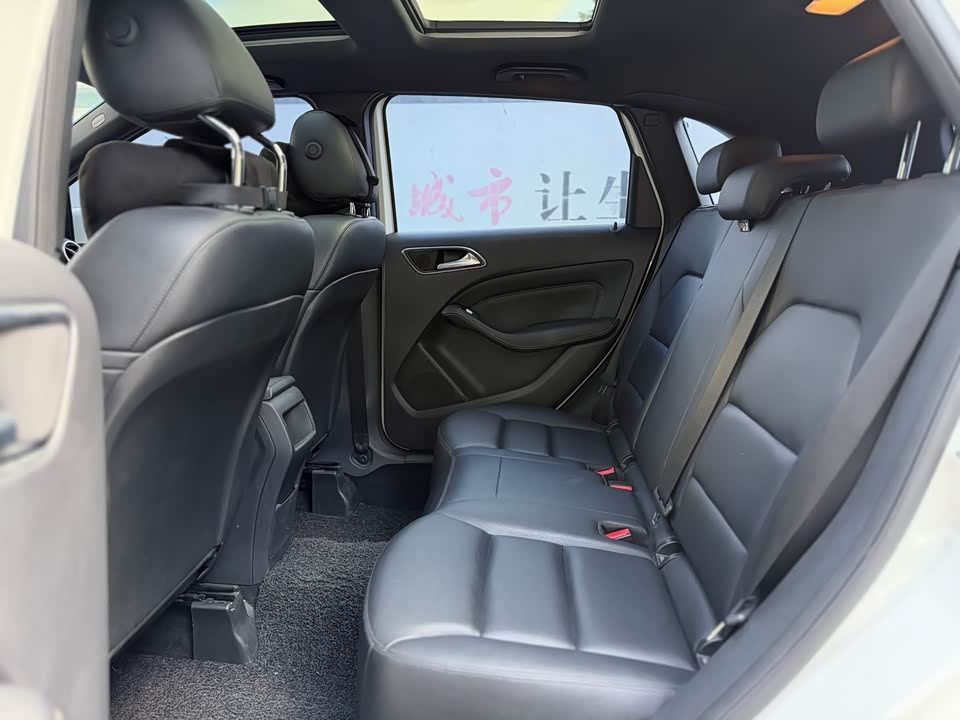 Mercedes-Benz Class B