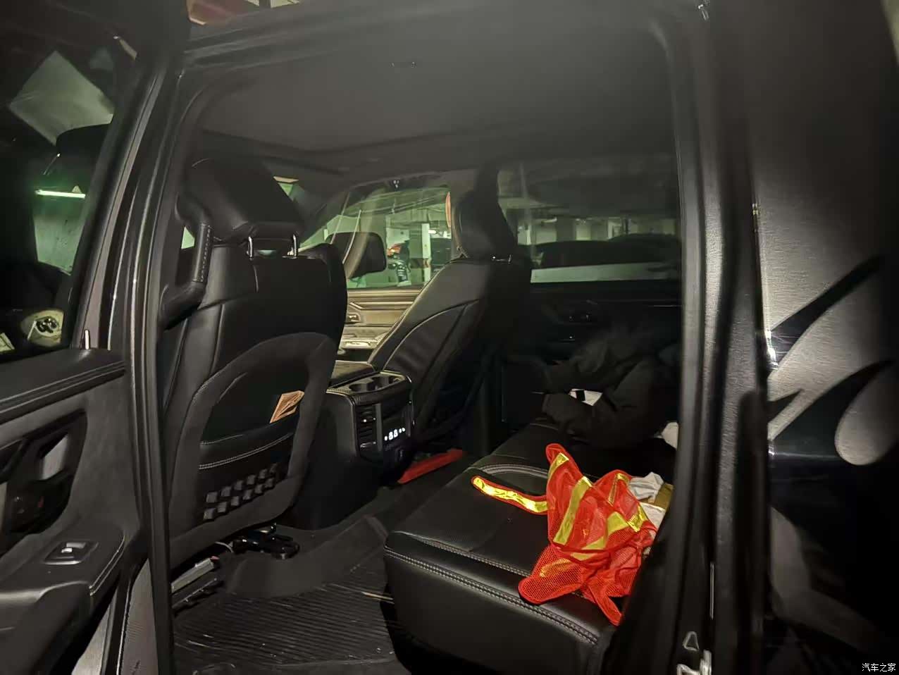 RAM Trucks, 2022 6