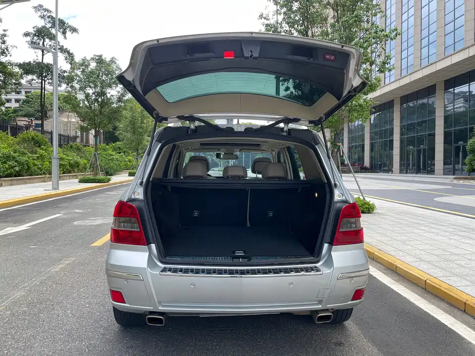 Mercedes-Benz GLK grade