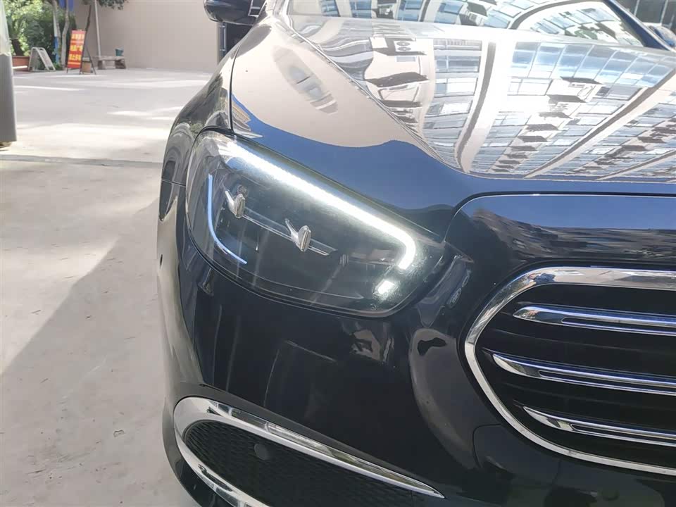 Mercedes-Benz E-class