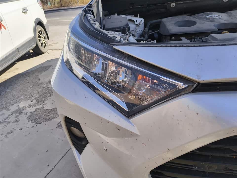 Toyota RAV4 Rongfang