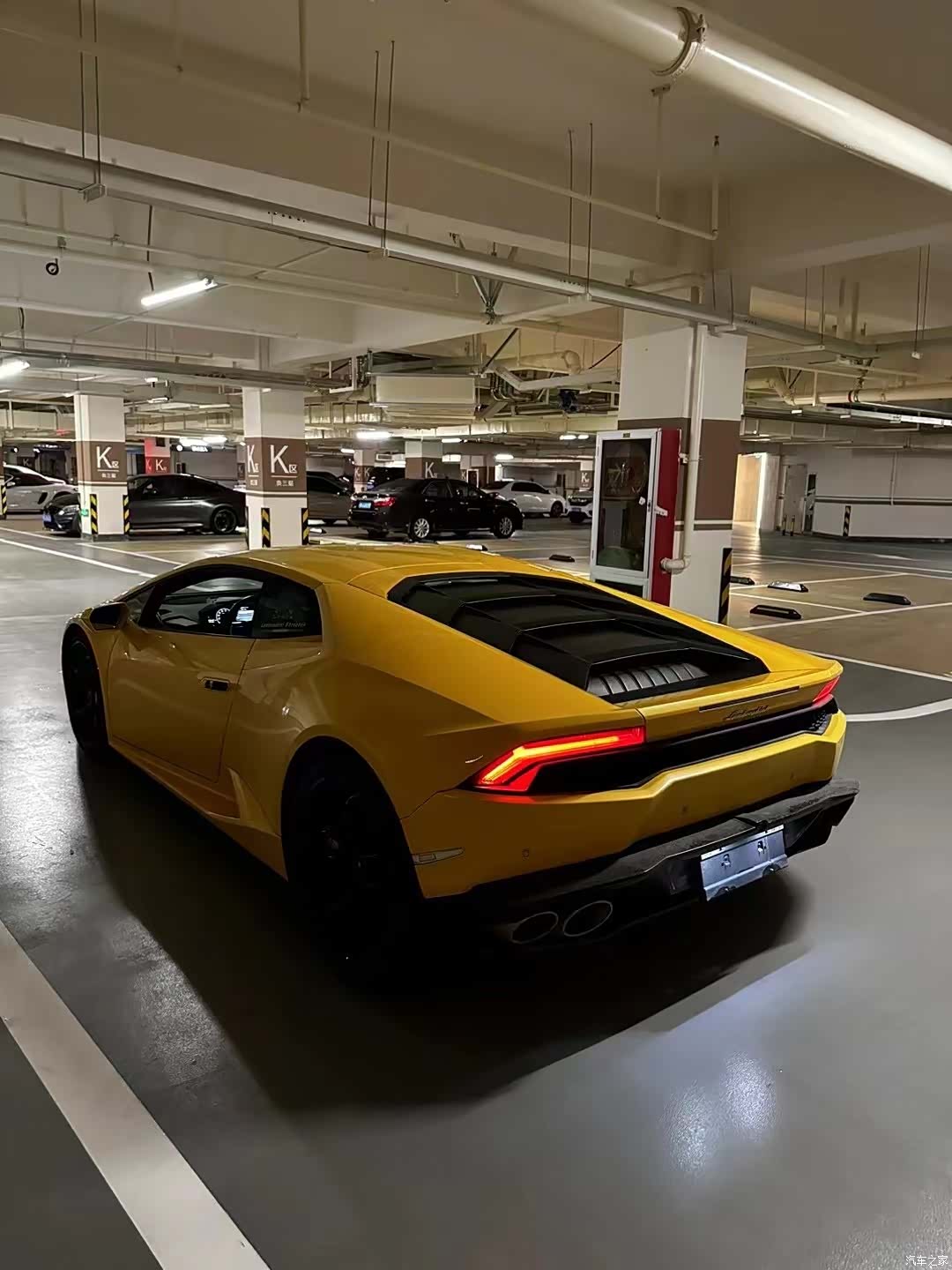Lamborghini Huracán, 2016 6