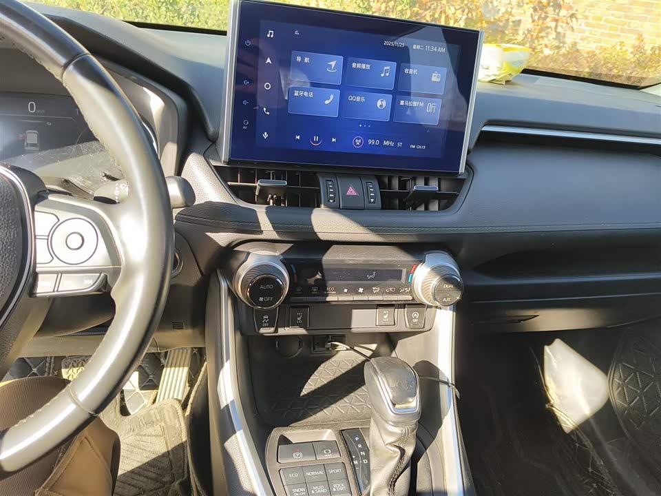 Toyota RAV4 Rongfang