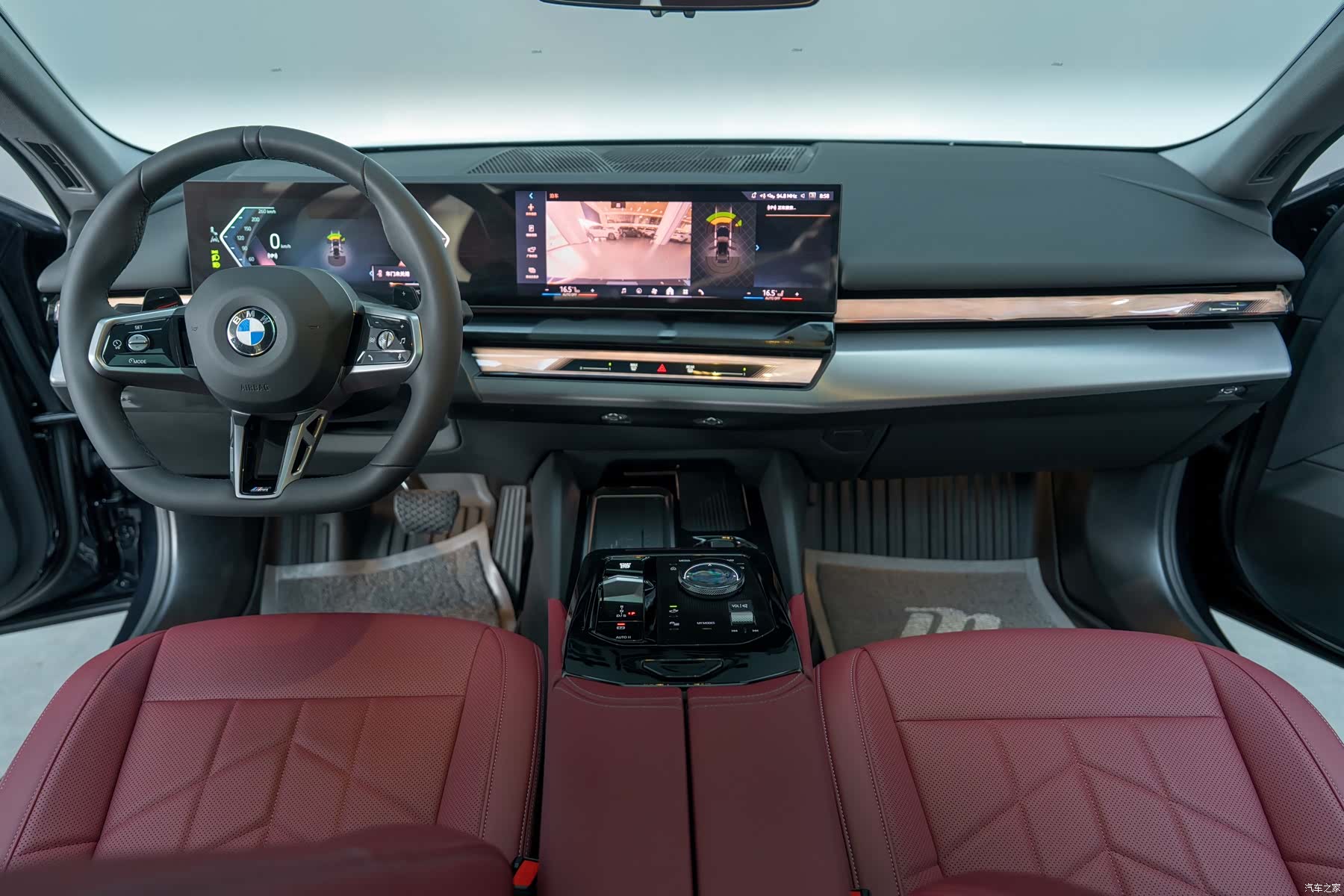 BMW 5 Series, 2025 10