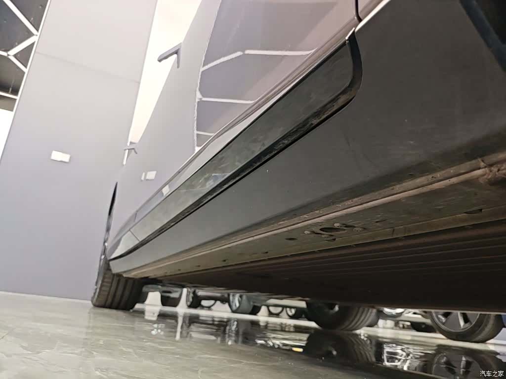 Xpeng P7, 2025 21