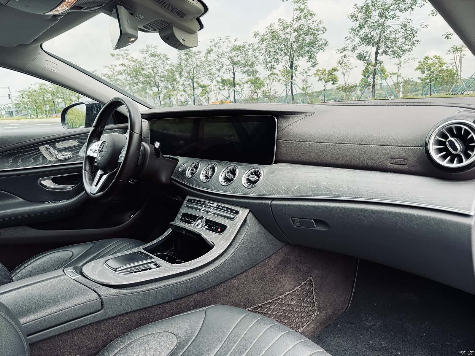 Mercedes-Benz CLS, 2019 26