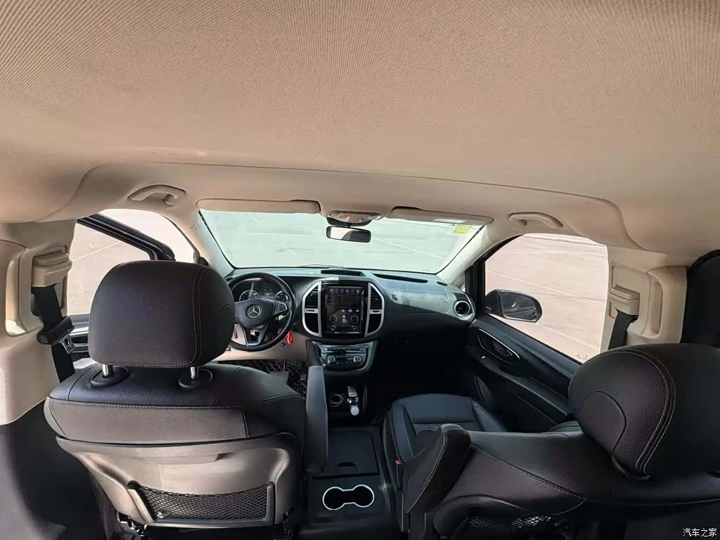 Mercedes-Benz V, 2019 6