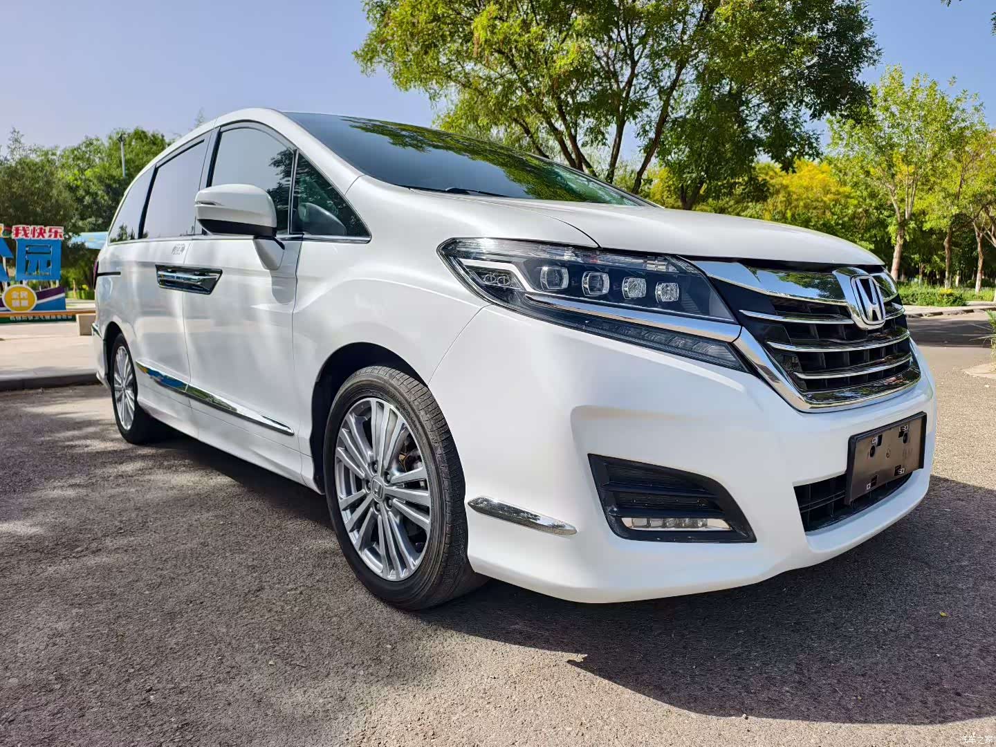 Honda Elysion, 2018 3