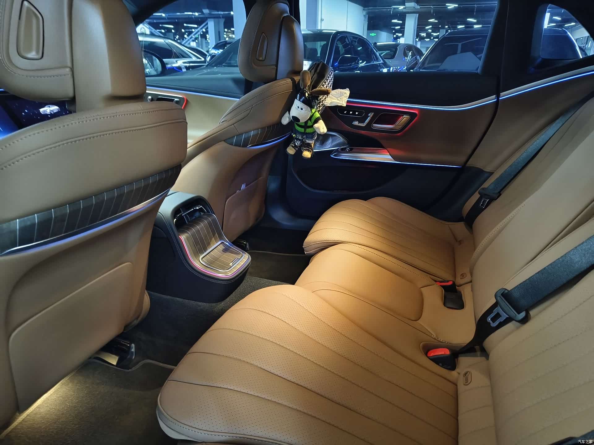Mercedes-Benz E-Class, 2025 все фото
