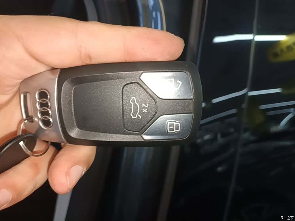 Audi A4L, 2022 9