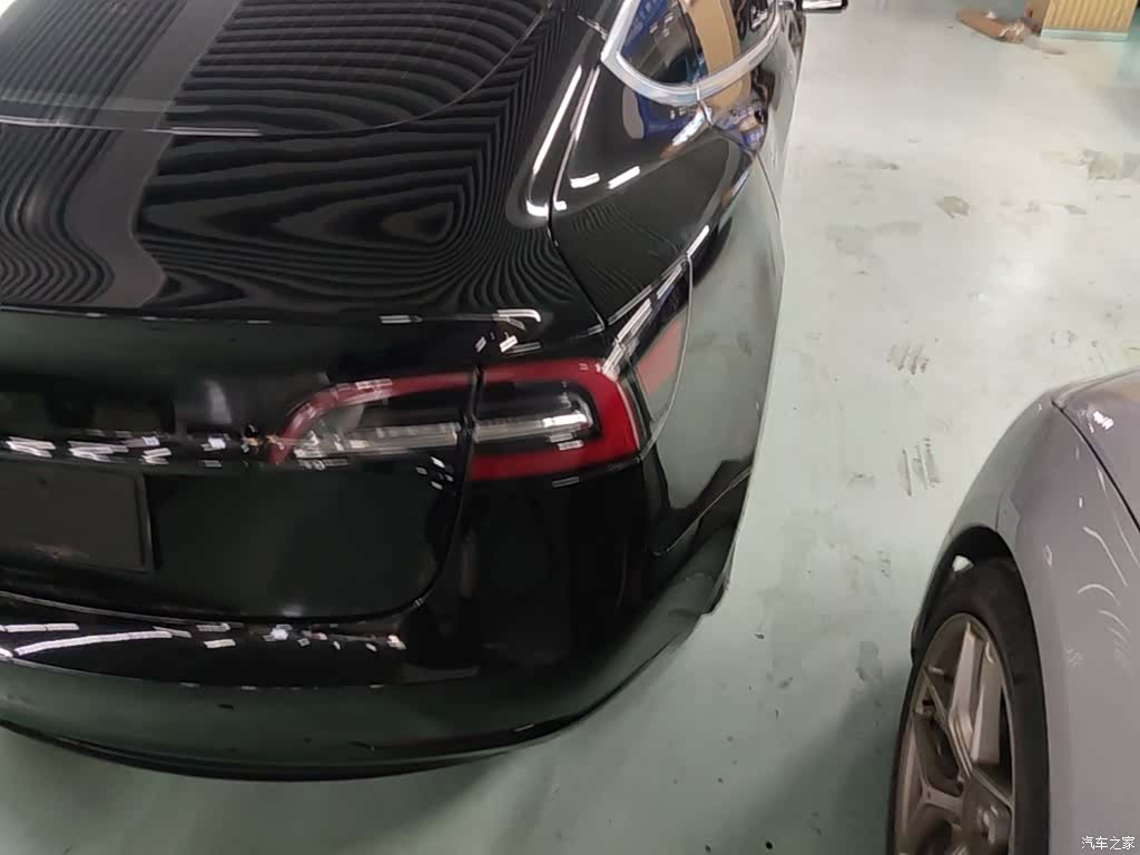 Tesla Model 3, 2021 23