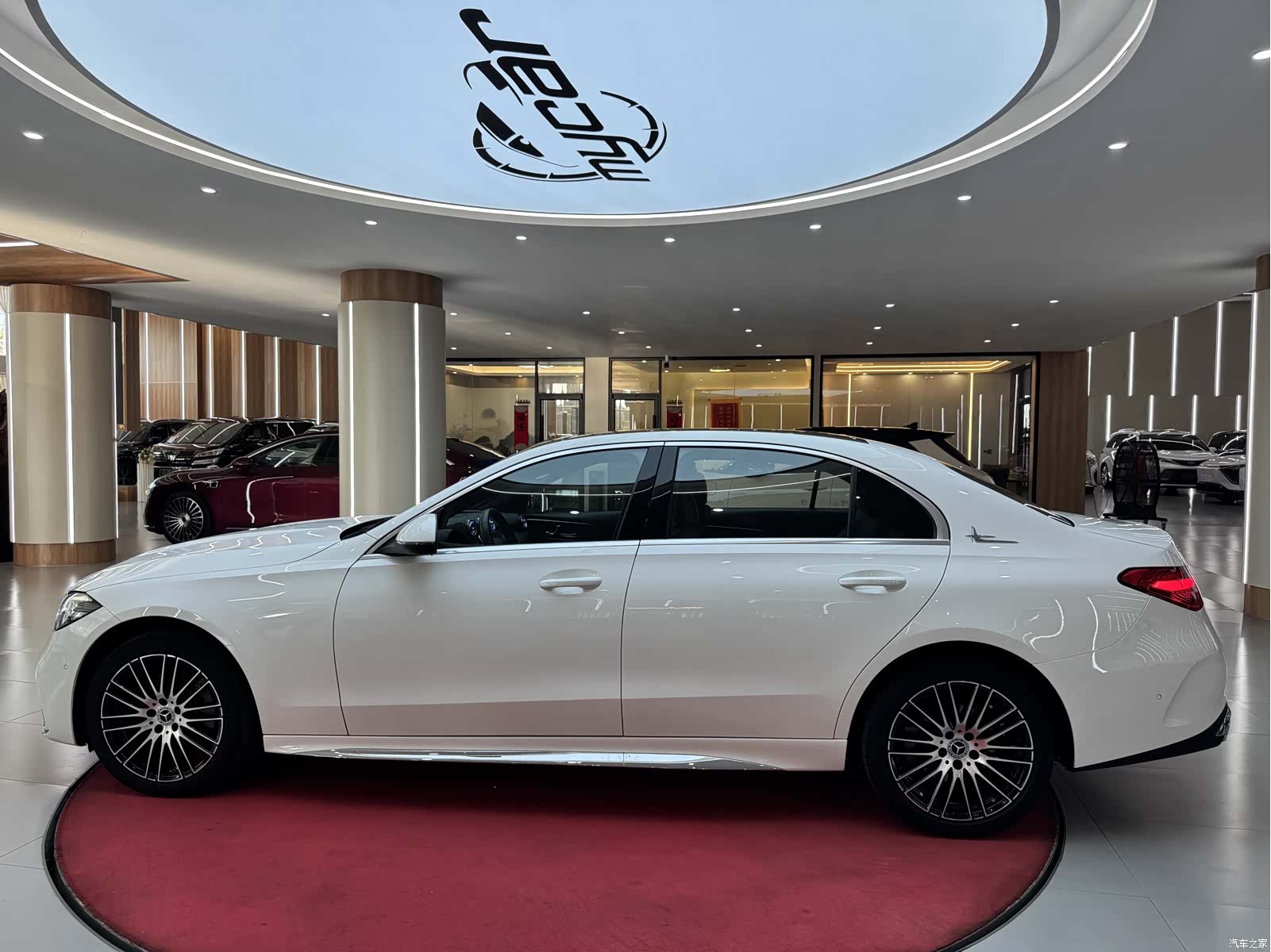Mercedes-Benz C-Class, 2023 8