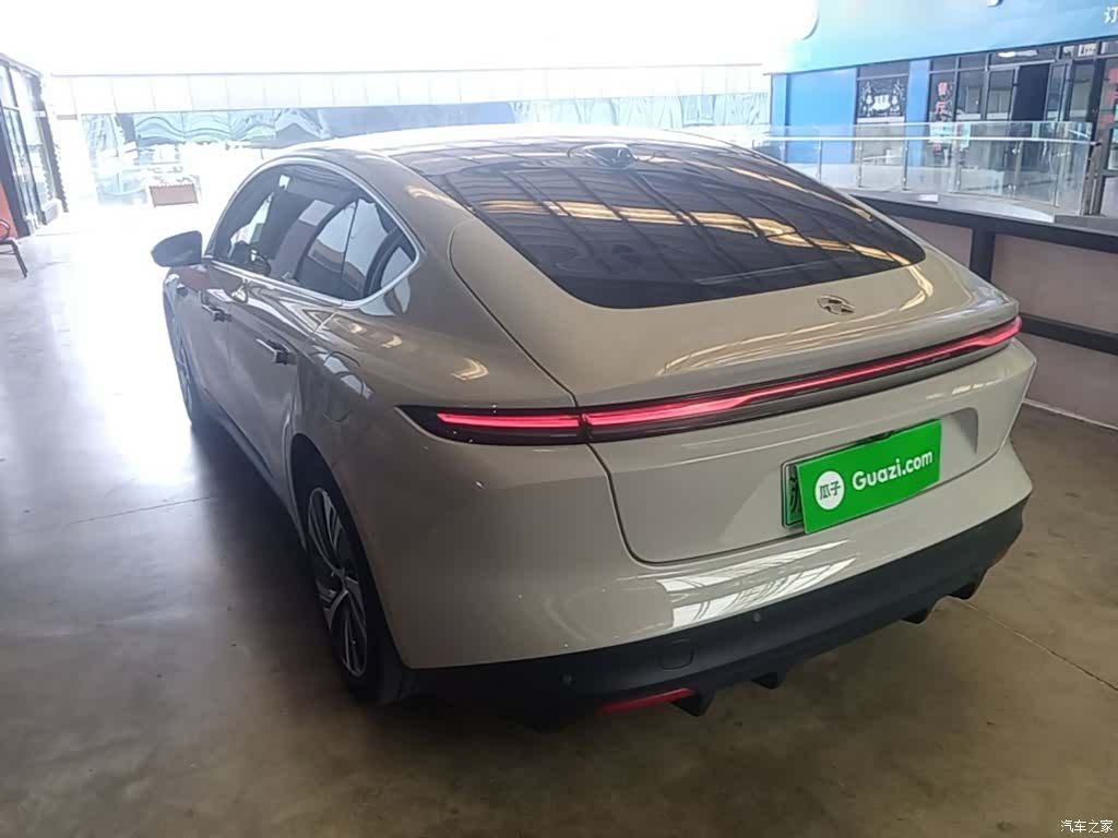 NIO ET5, 2023 все фото
